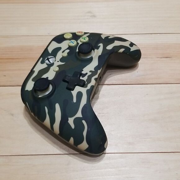 PowerA 1508487-03 Camo Xbox One Wired Controller NO CABLE - Picture 2 of 5